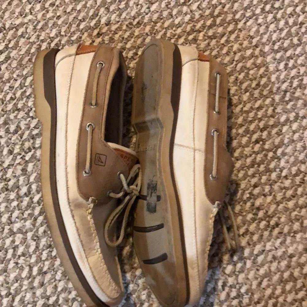 Sperry off white and tan leather Top Siders